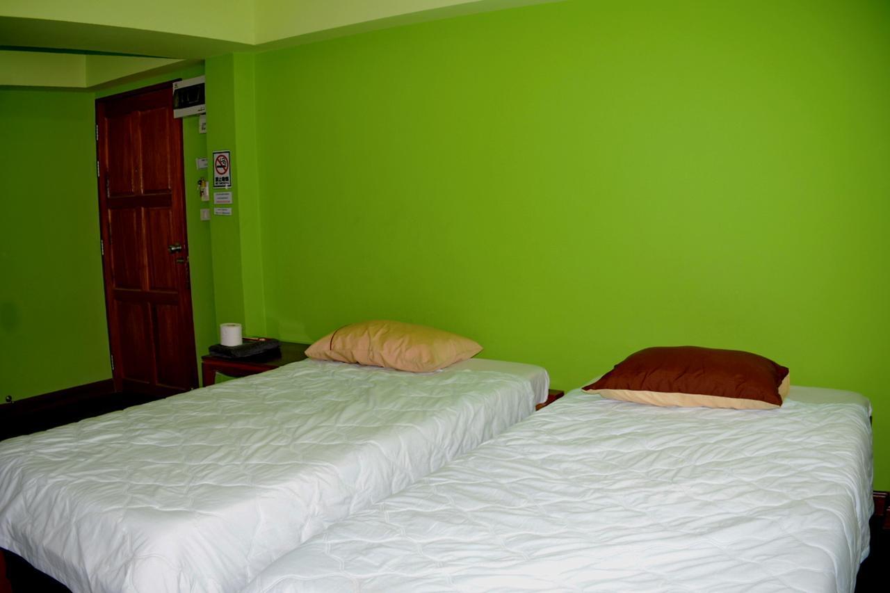 Room To Let Chiang Mai Exterior foto